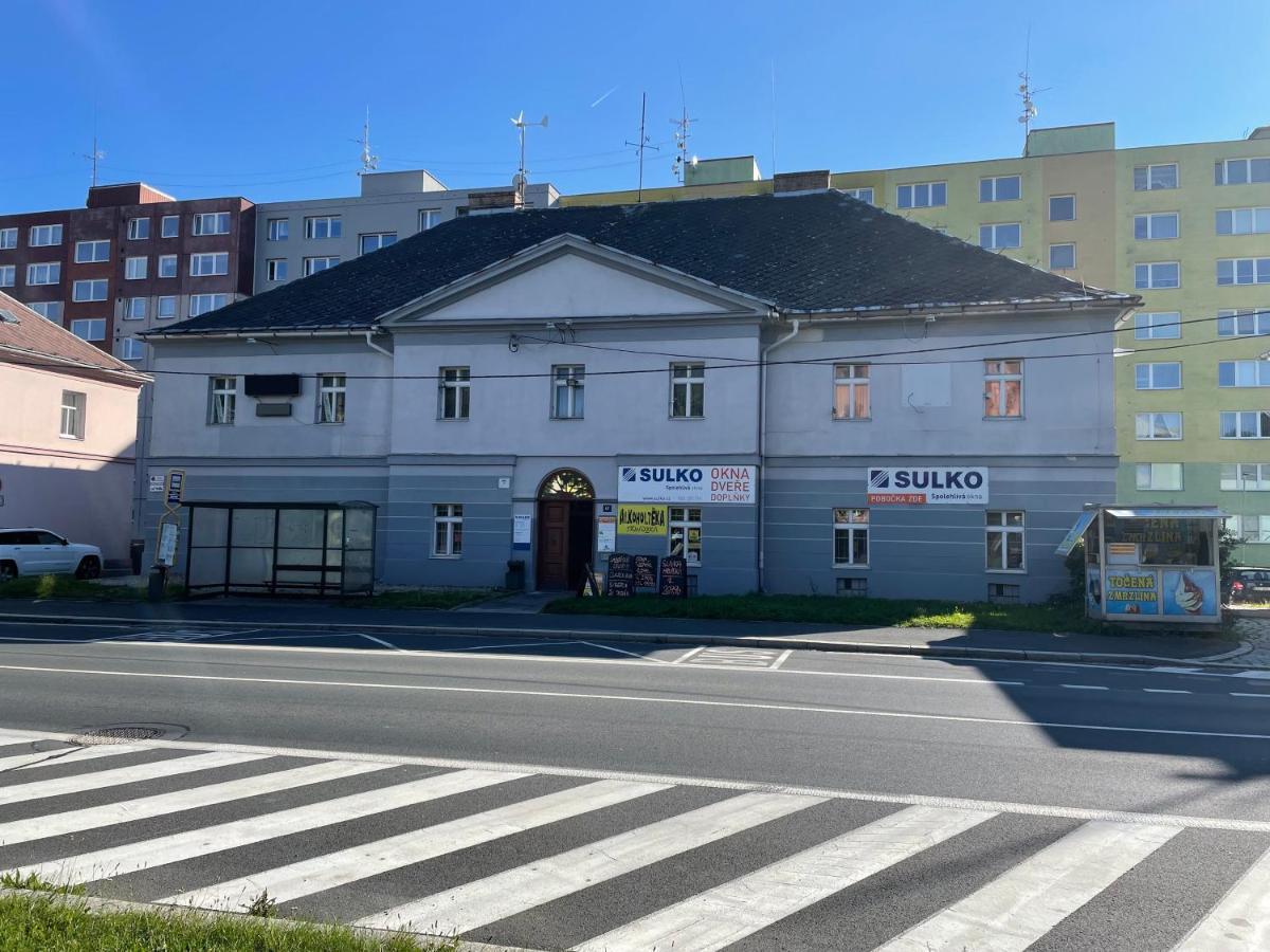 Apartman Alesta Bruntál Exterior foto