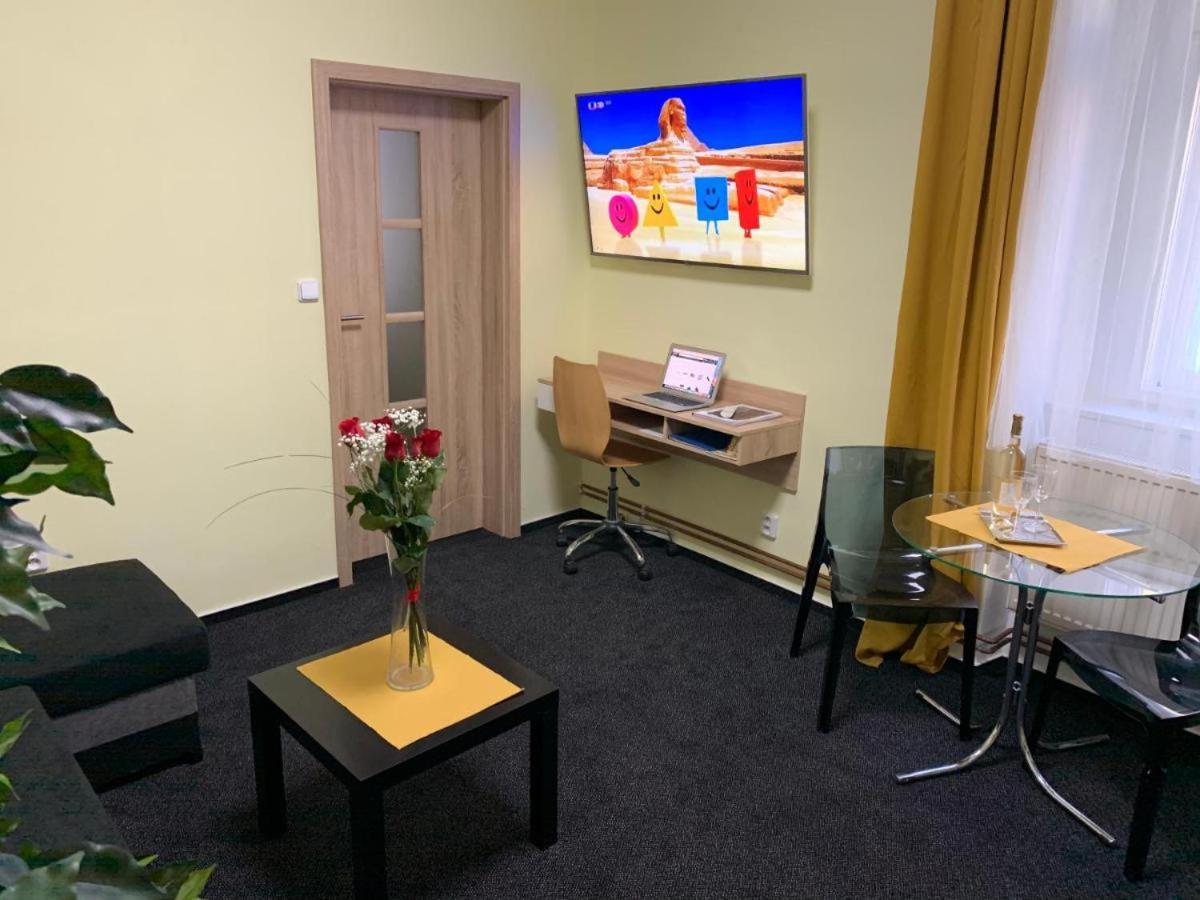 Apartman Alesta Bruntál Exterior foto