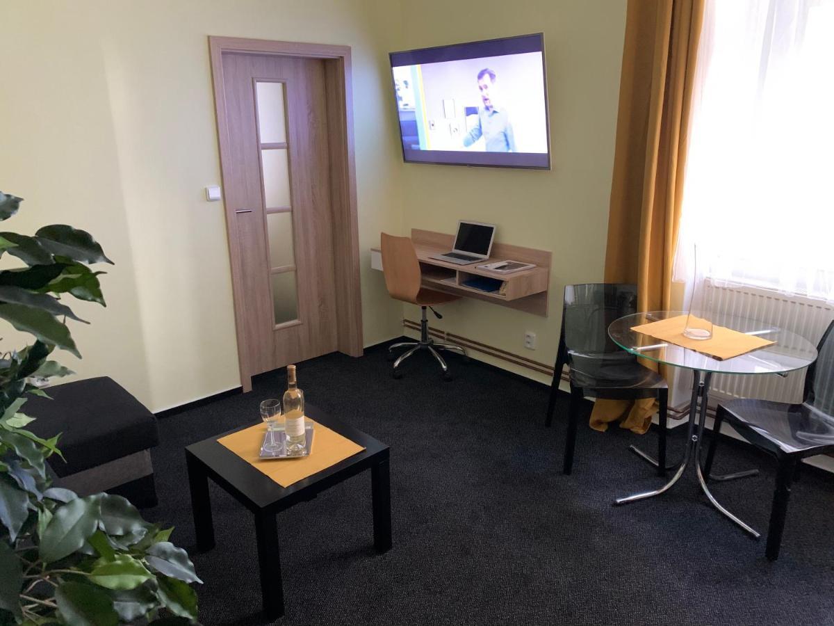 Apartman Alesta Bruntál Exterior foto